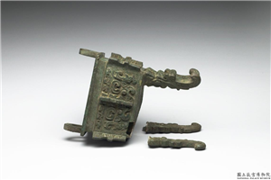 兽面纹扁足方鼎,不详,青铜,礼器