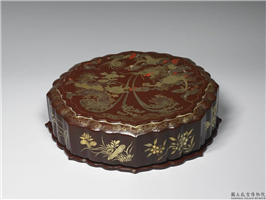 清 龙凤描金八瓣盒,清,漆,