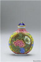 清 乾隆 玻璃胎画珐琅花卉鼻烟壶,清 高宗 乾隆,玻璃,盛装器,盛装器