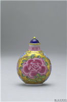 清 乾隆 玻璃胎画珐琅金地花卉鼻烟壶,清 高宗 乾隆,玻璃,盛装器,盛装器