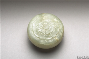清 青玉雕花圆盒,清,玉石,香具/盛装器