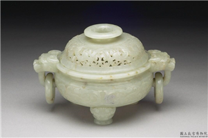清 青玉兽面纹炉,清,玉石,香具/盛装器