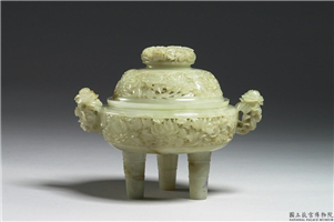 清 白玉镂空牡丹三足炉,清,玉石,香具/盛装器