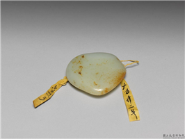 清  桃式玉头,清 西元1644-1911年,玉石珠宝,服饰佩饰
