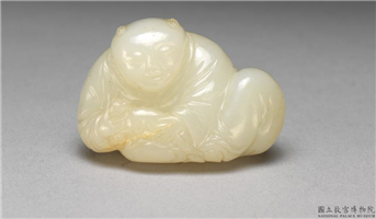 清 玉童子捧兽,清 西元1644-1911年,玉石珠宝,服饰佩饰