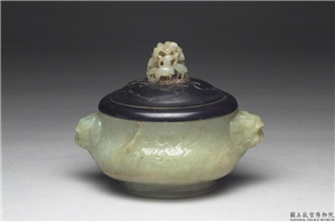 清 青灰玉雕松竹炉,清,玉石,香具/盛装器