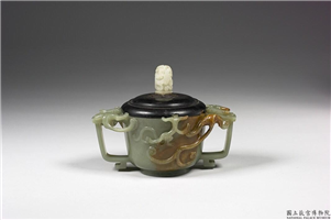 清 青玉蟠螭炉,清,玉石,香具/盛装器