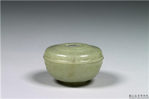 清 青玉乳丁小圆盒,清,玉石,香具/盛装器