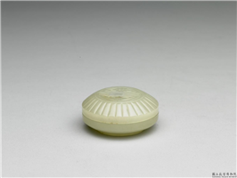 清 青玉寿字小圆盒,清,玉石,香具/盛装器
