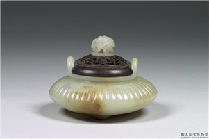 清 青玉扁圆形直纹炉,清,玉石,香具/盛装器