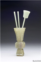 清 青玉兽面扁方瓶,清,玉石,香具/盛装器