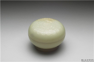 清 乾隆 青玉寿字圆盒,清 乾隆,玉石,香具/盛装器