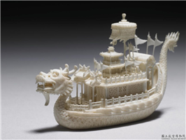 清前—中期 雕象牙龙舟（带莳绘鸡形盒）,清,象牙,陈设