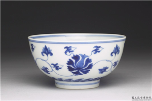 清 康熙 青花番莲碗,清 圣祖,,食器