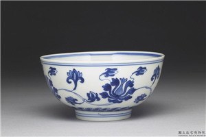 清 康熙 青花番莲碗,清 圣祖,,食器