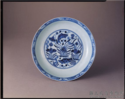 明 宣德窑 青花莲塘鱼藻纹盘,明 宣德,陶瓷,盛装器
