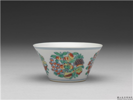 明 成化窑 斗彩四季团花果杯,明 成化,,饮器