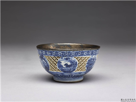 明 万历 青花白地玲珑银里茶锺,明 神宗,,盛装器