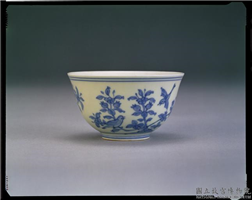 明 成化 青花花鸟纹杯,明 成化,陶瓷,饮器