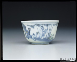 明 成化款 点彩赏菊图杯,明 成化,,饮器