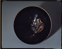 南宋 吉州窑 黑釉木叶纹茶碗,南宋,陶瓷,盛装器