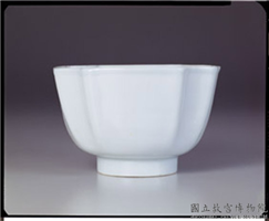 明 万历 甜白八方茶锺,明 万历,陶瓷,盛装器