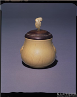 明 米色釉兽耳炉,明,,香具