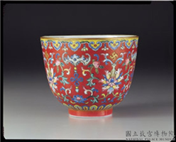 清 嘉庆 粉彩万福长寿红地茶锺,清 嘉庆,陶瓷,盛装器