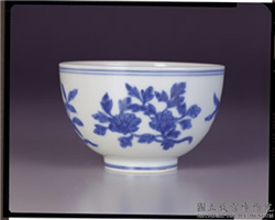 明 成化 青花折枝花果纹茶锺,明 成化,陶瓷,盛装器
