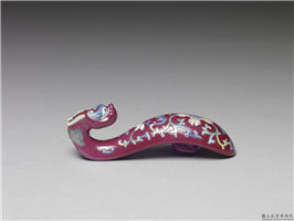 清 龙首描金粉彩万寿花卉带鈎,清朝,,服饰、佩饰