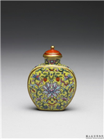 清 嘉庆 瓷胎粉彩黄地缠枝花鼻烟壶,清 仁宗 嘉庆,陶瓷,盛装器