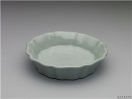 清 乾隆 仿官釉青瓷花式洗,清 高宗,,文具、文玩