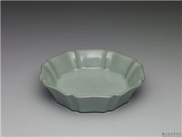 清 乾隆 仿官釉青瓷花式洗,清 高宗,,文具、文玩