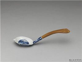 清 仿宣德龙纹匙,清,,盛装器