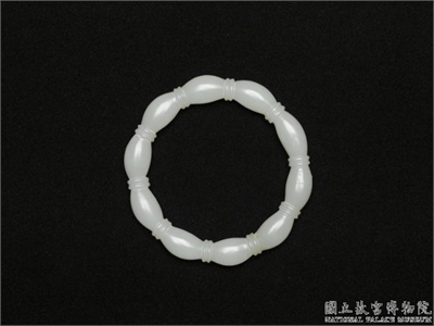 清 箍环玉镯