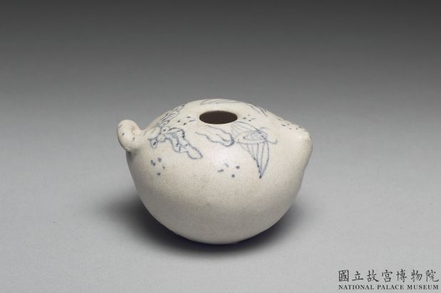 越南青花桃形小罐