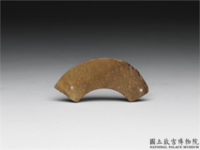 周 玉佩璜