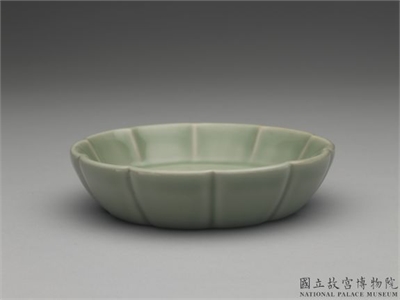 清 康熙 青釉笔洗