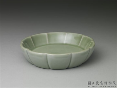 清 康熙 青釉笔洗