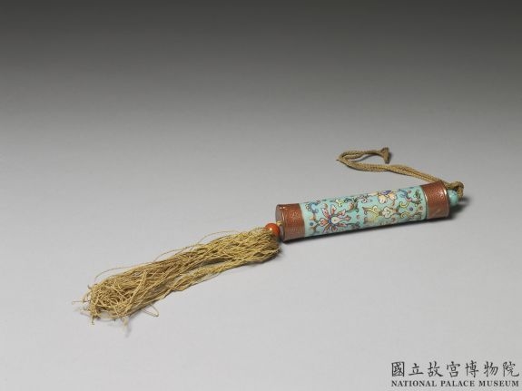清 粉彩瓷牙签筒