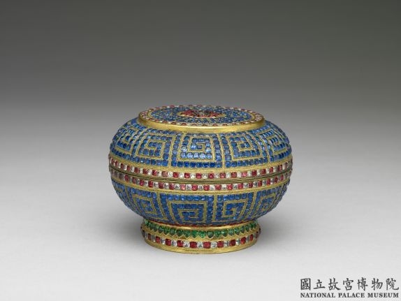 清 铜鎏金嵌料石盒